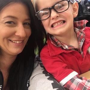 Meet your Posher, April